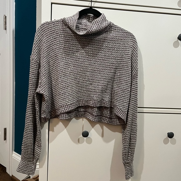 Free People cropped sweater - Picture 3 of 4